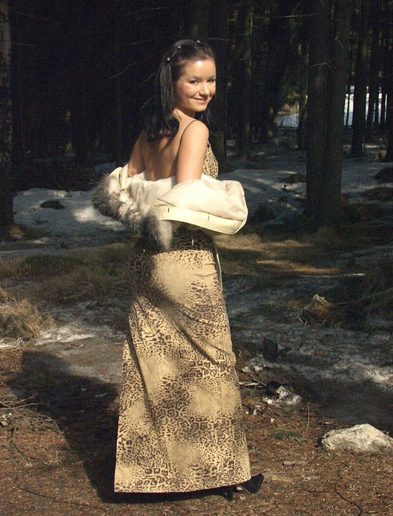 Лола, 22